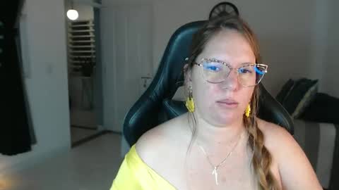 Im Samy online show from 02/02/26, 01:37