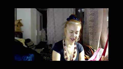 Milena online show from 12/08/24, 05:11