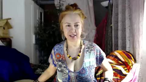 Milena online show from 02/11/25, 02:57