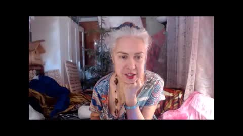 Milena online show from 10/21/25, 04:13