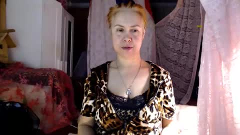 Snapshot of tanganiika chatting on 02/26/26, 08:19 Milena online show from 02/26/26, 08:19