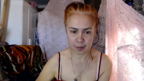 Snapshot of tanganiika chatting on 07/04/26, 01:17 Milena online show from 07/04/26, 01:17