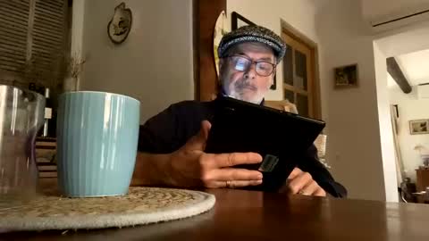 Dominique online show from 01/09/25, 11:03