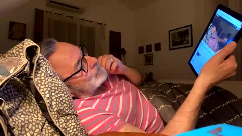 Dominique online show from 01/15/25, 10:24