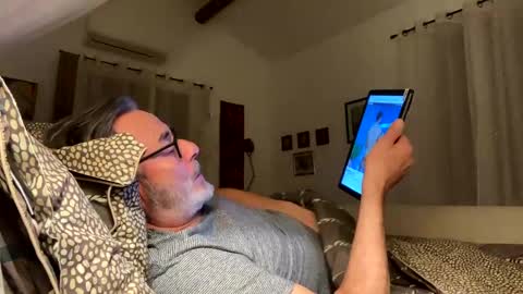 Dominique online show from 01/20/25, 11:21