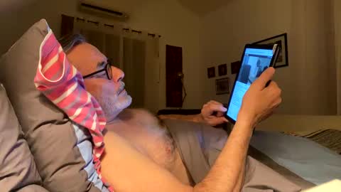 Dominique online show from 02/07/25, 11:24