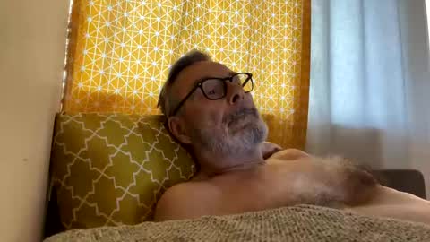 Dominique online show from 03/02/25, 11:18