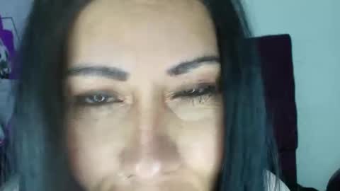 tania online show from 04/21/26, 07:06