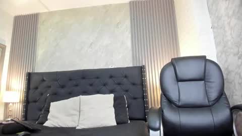 Tanisha online show from 12/02/25, 07:31