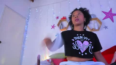 3 Tanisha 3 online show from 11/12/25, 11:32