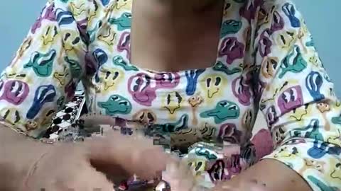 Snapshot of taniya_roy4628 chatting on 05/02/26, 03:28 taniya_roy4628 online show from 05/02/26, 03:28