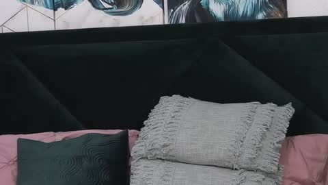 Snapshot of taniyagrey chatting on 12/28/24, 07:11 tanyaGrey online show from 12/28/24, 07:11