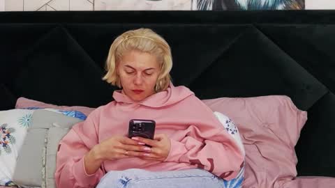 tanyaGrey online show from 03/10/26, 06:51