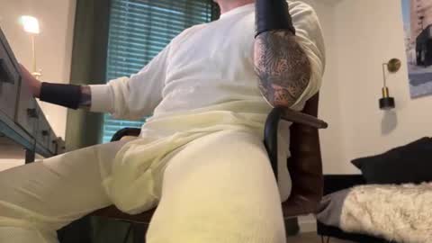 Snapshot of tankguyusa chatting on 12/29/24, 07:11 Tank Guy online show from 12/29/24, 07:11