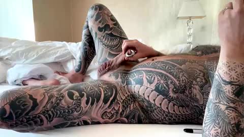 Snapshot of tankguyusa chatting on 12/20/25, 12:51 Tank Guy online show from 12/20/25, 12:51