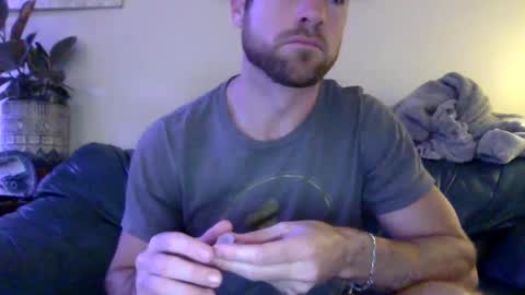 Dr. Love online show from 02/03/25, 01:19