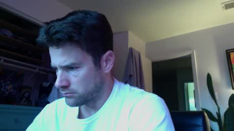 Dr. Love online show from 09/26/25, 12:42