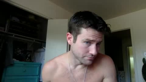 Dr. Love online show from 10/22/25, 03:45