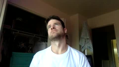 Dr. Love online show from 11/22/25, 02:05