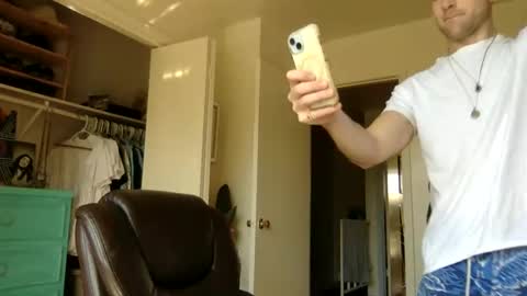 Dr. Love online show from 02/04/26, 07:31