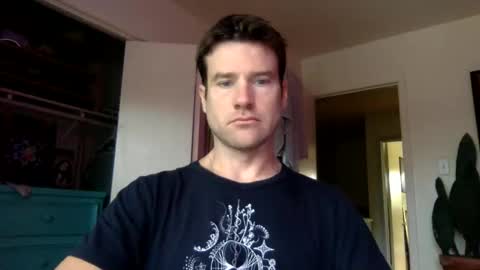 Snapshot of tantrichealing chatting on 05/25/26, 12:33 Dr. Love online show from 05/25/26, 12:33