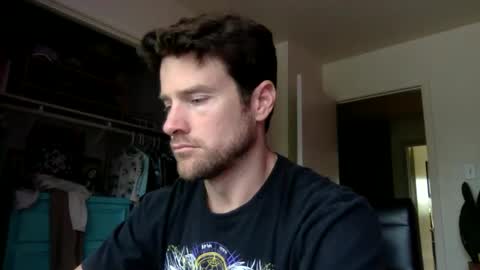 Snapshot of tantrichealing chatting on 06/05/26, 09:53 Dr. Love online show from 06/05/26, 09:53