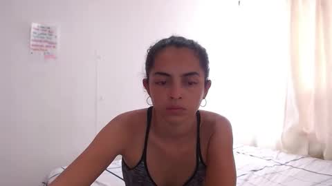Snapshot of tantricroots chatting on 01/23/25, 08:56 Angeline Follow online show from 01/23/25, 08:56