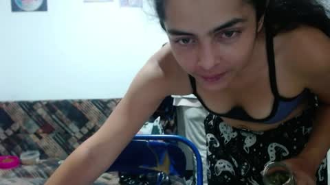 Snapshot of tantricroots chatting on 05/15/26, 11:12 Angeline Follow online show from 05/15/26, 11:12