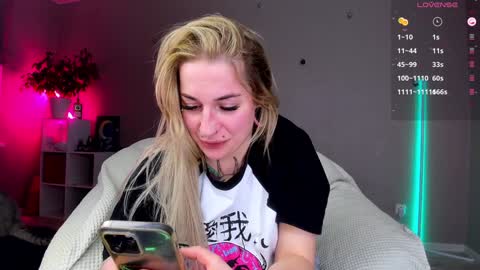 Tanya acid       online show from 01/10/25, 10:36