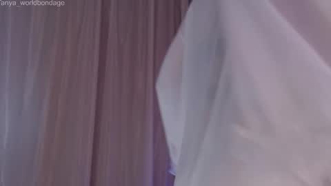 Snapshot of tanya_worldbondage chatting on 09/10/25, 09:48 tanya online show from 09/10/25, 09:48