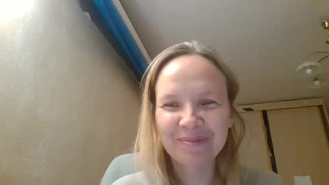 tanystar online show from 11/24/25, 11:32