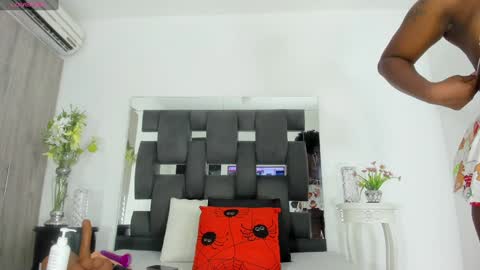 Tanya online show from 12/23/24, 11:39