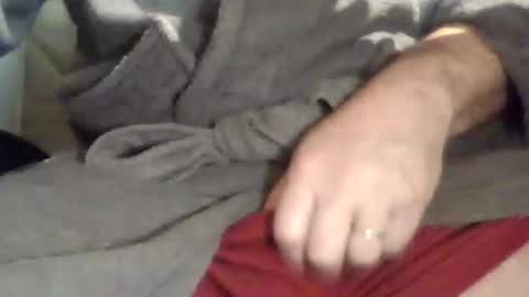 Snapshot of tap_b chatting on 12/15/24, 06:51 Patrick online show from 12/15/24, 06:51