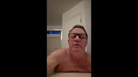 Snapshot of tapper1211 chatting on 06/01/26, 12:07 tapper1211 online show from 06/01/26, 12:07