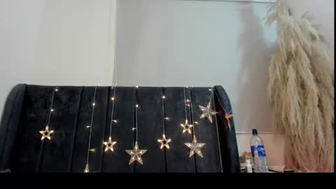 Snapshot of tara__ chatting on 01/19/26, 03:32 tara__ online show from 01/19/26, 03:32