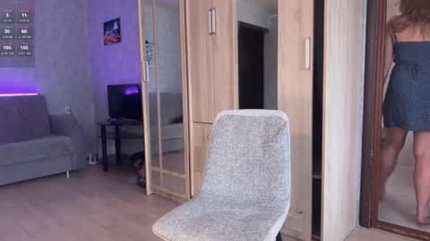 Tara online show from 10/19/25, 10:16