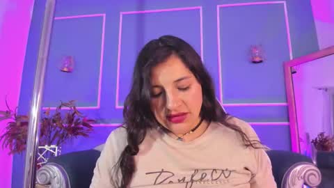 Tara online show from 10/24/25, 02:41