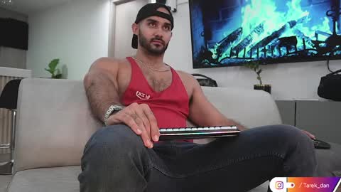 Tarek online show from 04/08/26, 01:38