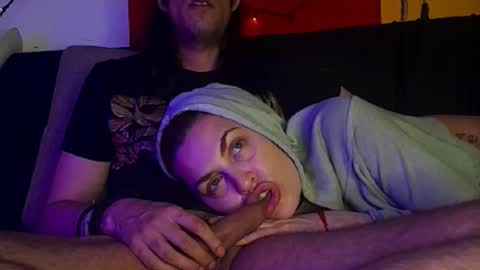 Snapshot of tarian_xxx chatting on 11/04/25, 08:19 T J online show from 11/04/25, 08:19