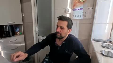 tarkan198 online show from 02/21/25, 07:45