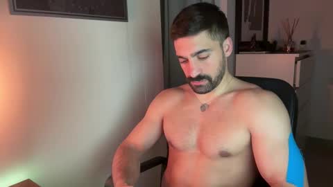 Snapshot of tarquit8 chatting on 02/05/26, 09:30 tarquit8 online show from 02/05/26, 09:30