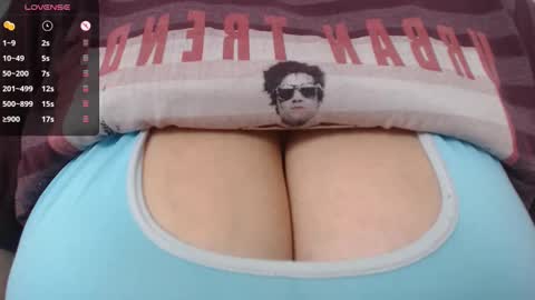 tarrant_ online show from 03/04/25, 03:22