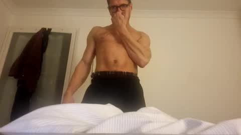 Snapshot of tartankingofscots chatting on 12/01/25, 08:14 tartankingofscots online show from 12/01/25, 08:14