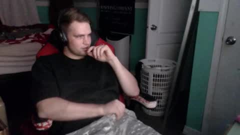 tarus333 online show from 10/23/25, 08:13