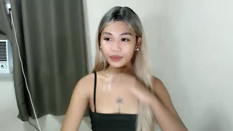 Snapshot of tashaa_09 chatting on 09/28/25, 08:09 call me tashaa online show from 09/28/25, 08:09