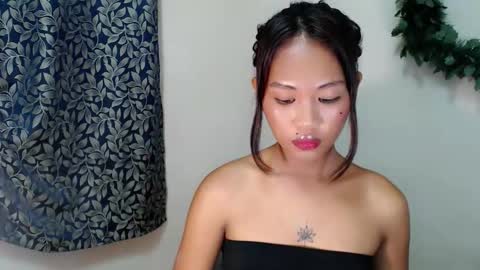 Snapshot of tashaa_09 chatting on 10/12/25, 10:14 call me tashaa online show from 10/12/25, 10:14