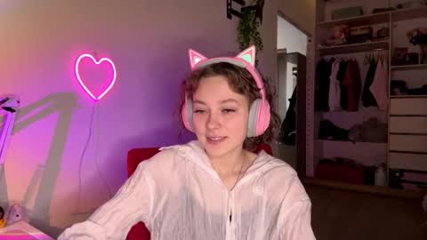 Snapshot of tashajovich chatting on 02/26/26, 10:31 Darlin online show from 02/26/26, 10:31