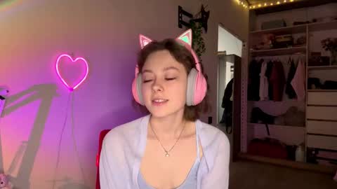 Snapshot of tashajovich chatting on 03/01/26, 10:45 Darlin online show from 03/01/26, 10:45