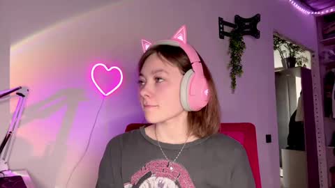 Snapshot of tashajovich chatting on 05/09/26, 10:04 Darlin online show from 05/09/26, 10:04