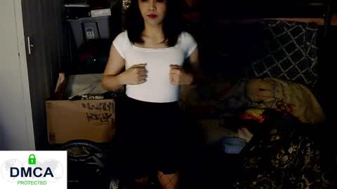 Snapshot of tashakai chatting on 01/02/25, 09:22 TashaKai online show from 01/02/25, 09:22